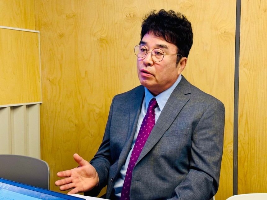 염규호 전국이동통신유통협회장 (서울=연합뉴스) 조현영 기자 = 염규호 전국이동통신유통협회장이 12일 연합뉴스와 인터뷰하고 있다.2025.5.12 