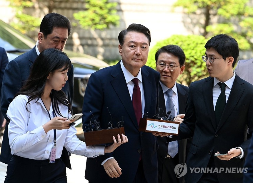 윤석열 전 대통령,<a href=