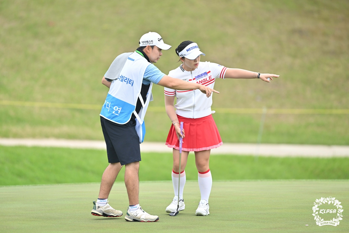이예원, KLPGA <b>두산 매치</b> 3연승으로 <b>16강</b> 진출