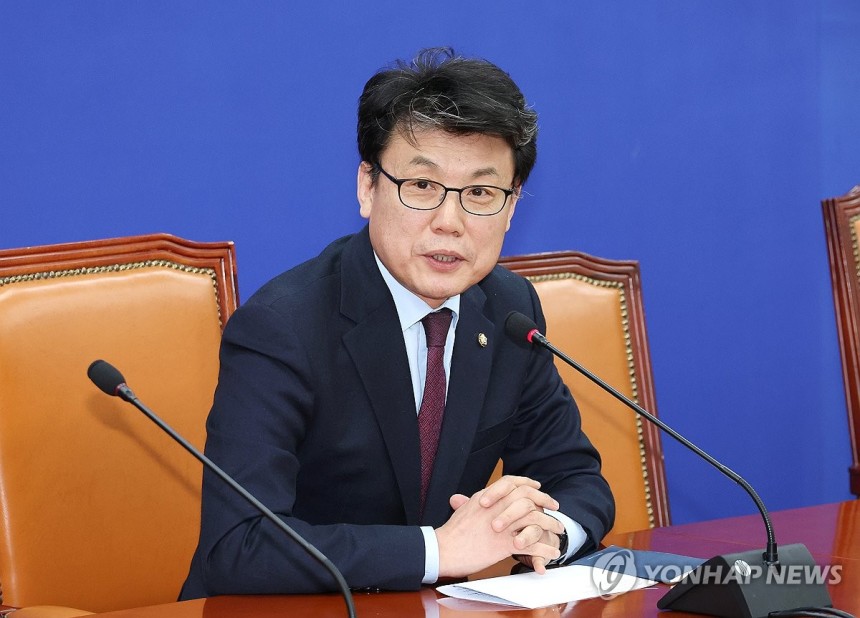 진성준 재건축 통한 과도한 이익, 일정하게 환원돼야