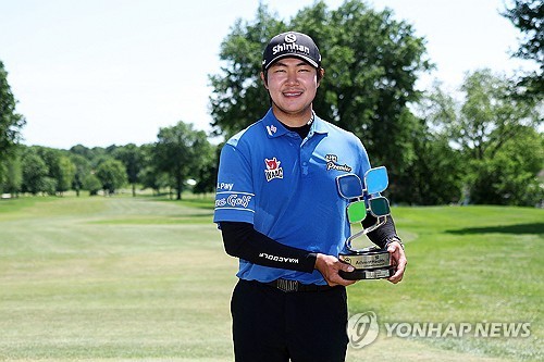 <b>김성현</b>, PGA <b>콘페리투어</b> 첫 <b>우승</b>…PGA <b>투어</b> 재승격 예약