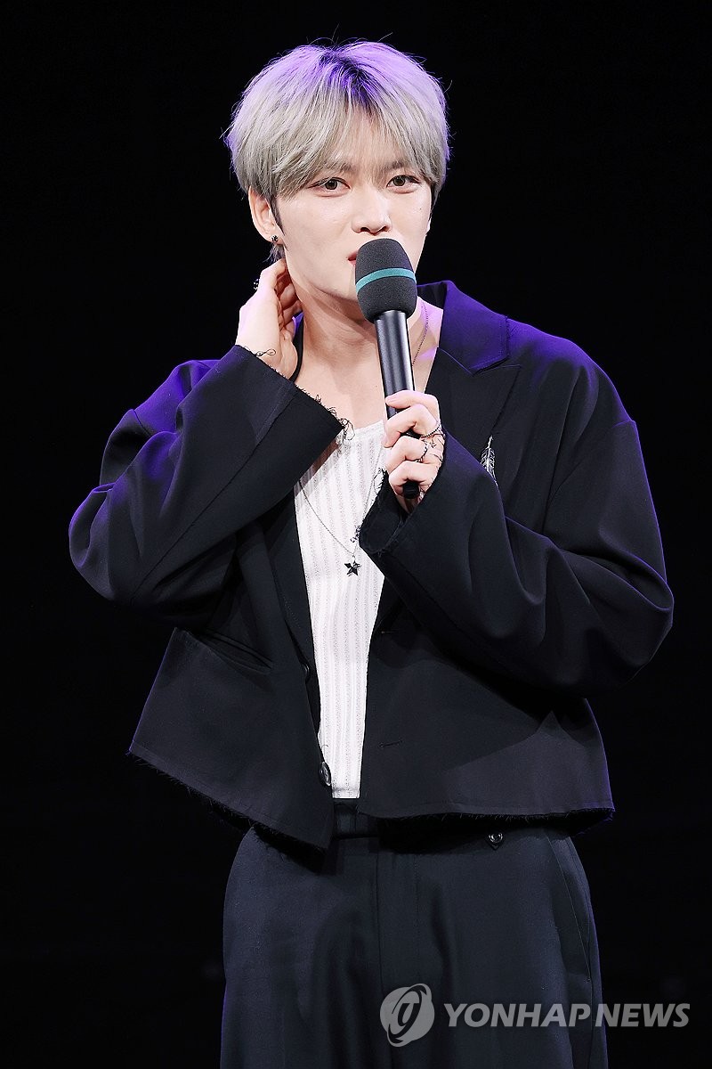 <b>김재중</b> "록은 자유 주는 장르…최고의 '<b>록스타</b>' 꿈꾼다"