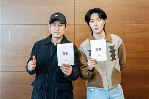 <b>넷플릭스</b> 스릴러 시리즈 '<b>들쥐</b>'…설경구·류준열 출연
