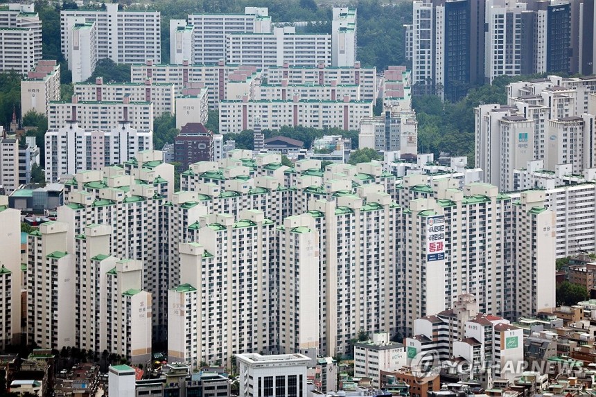 토지거래허가구역 확대…강남3구 상황은?
(서울=연합뉴스) 김성민 기자 = 서울 강남 3구(강남·서초·송파구)와 용산구 전역으로 토지거래허가구역이 확대된 이후 이 지역 아파트 입주권·분양권 거래가 뚝 끊겼다. 토지거래