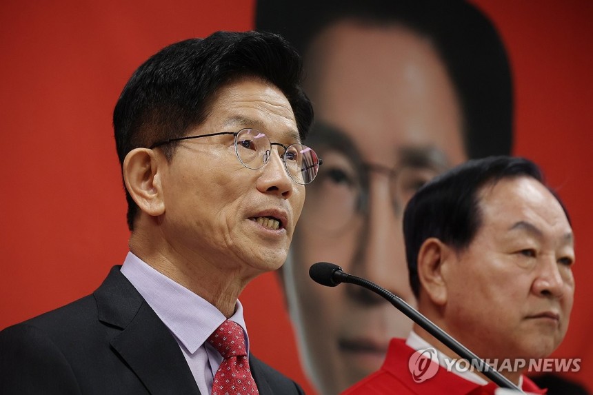 김문수 화이트해커 1만명 양성…남녀 군가산점제 도입 공약(종합)