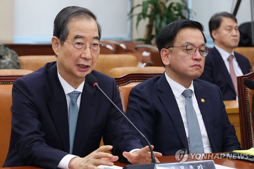 한덕수 전 국무총리(왼쪽)와 최상목 전 경제부총리
[연합뉴스 자료사진]