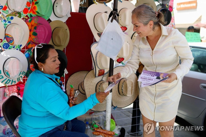 멕시코 치와와주(州) 판사 선거 유세
[AFP 연합뉴스 자료사진. 재판매 및 DB 금지]