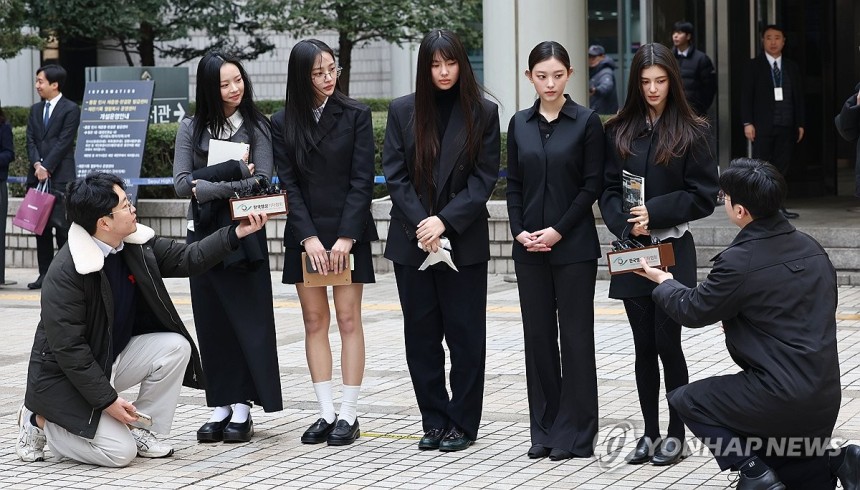 뉴진스(NJZ) 멤버들, 어도어 활동금지 가처분에 직접 법정출석