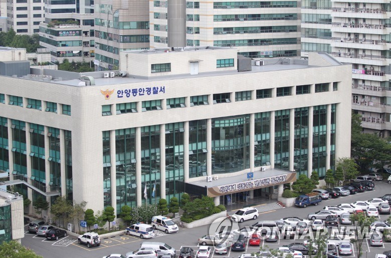 손가락 욕설한 중학생 쫓아가 <b>폭행</b>한 국힘 <b>유세</b>차 <b>운전자</b> 입건