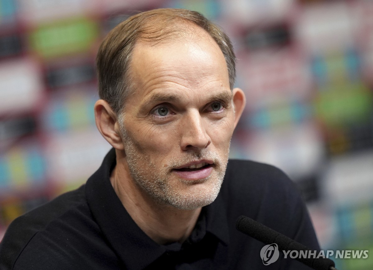 잉글랜드 <b>축구대표팀</b>, 내년 <b>월드컵</b> 무더위 대비 '가열텐트' 훈련