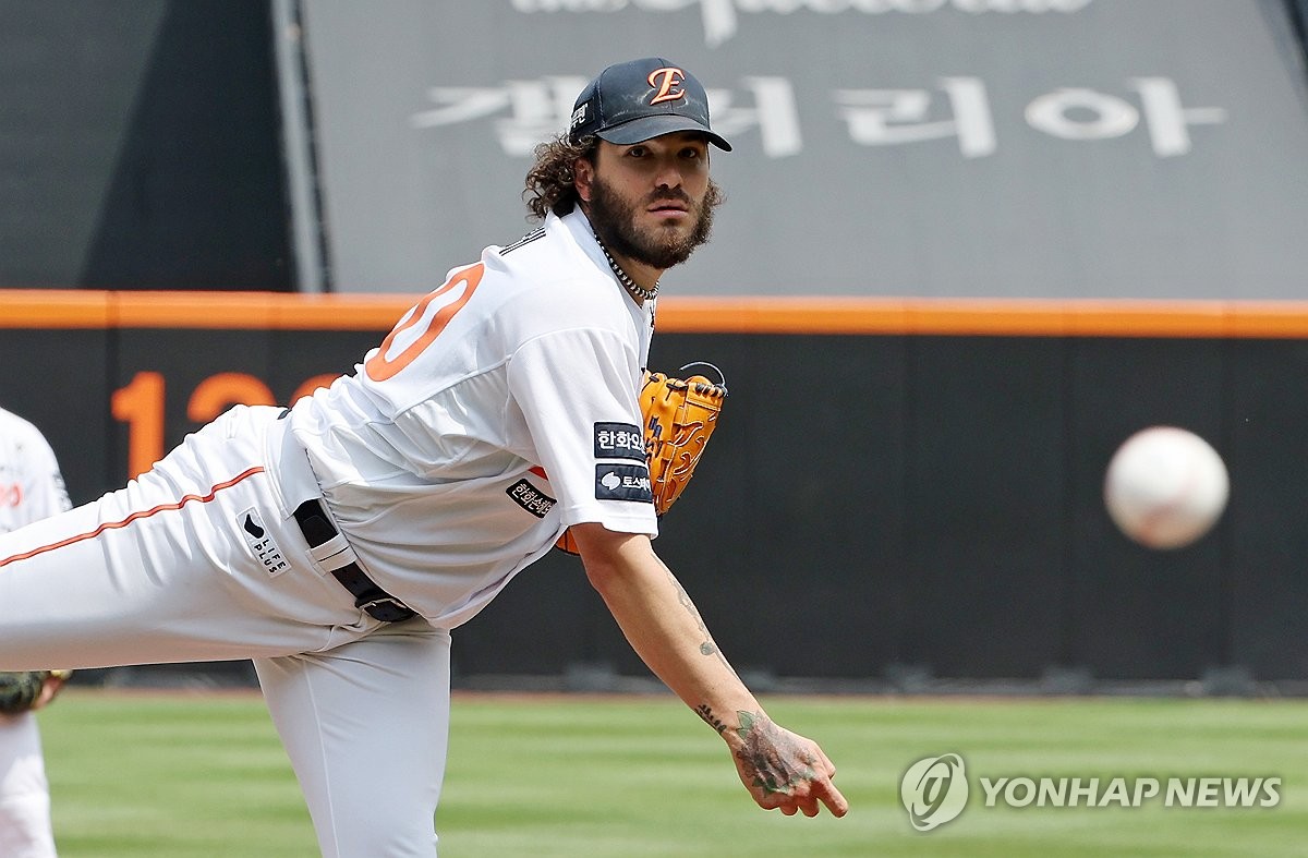 <b>한화</b> <b>선발</b> <b>폰세</b>