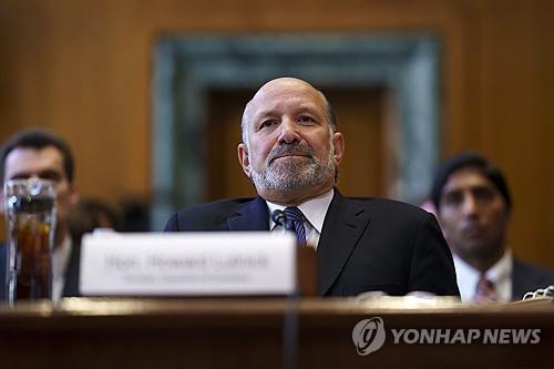 상원 세출위 출석한 러트닉 미 상무장관
[워싱턴 EPA=연합뉴스 재판매 및 DB금지]