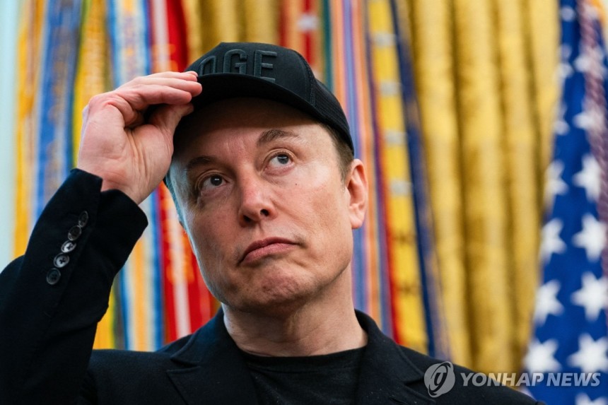 지난달 30일 백악관 고별식 참석한 일론 머스크
[워싱턴 AFP=연합뉴스. 재판매 및 DB 금지]