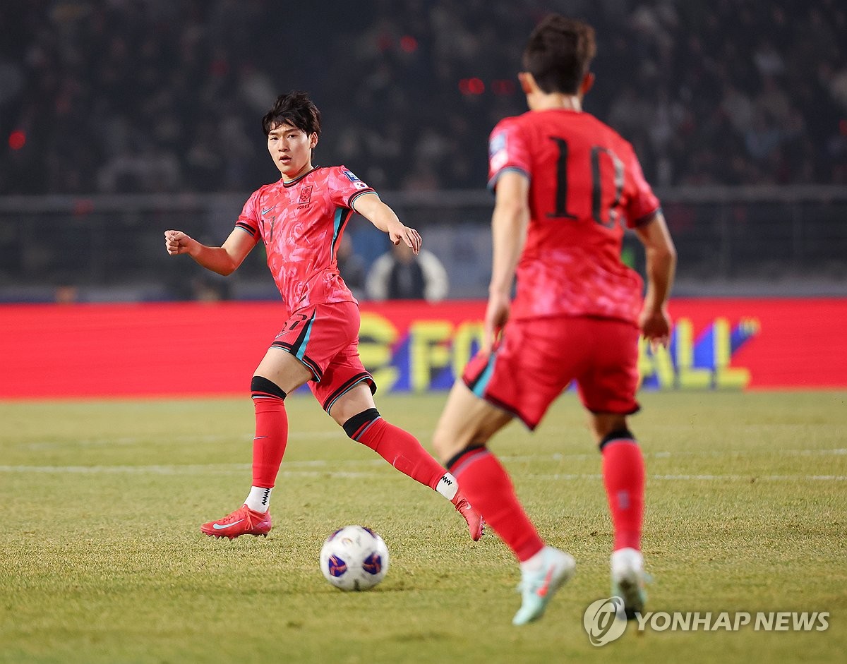 첫선 보이는 <b>이민성호</b> U-22 축구대표팀…<b>배준호</b> 선발 출격