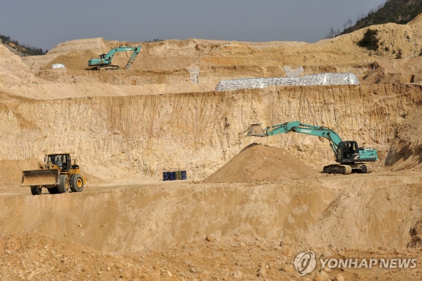 중국의 희토류 광산
[AP 연합뉴스 자료사진. 재판매 및 DB 금지]