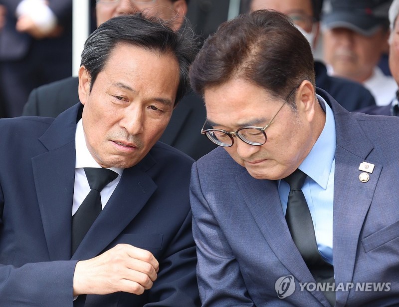 <b>우상호</b> 정무수석, 오후 국회 찾아 우의장·<b>여야 지도부 예방</b>