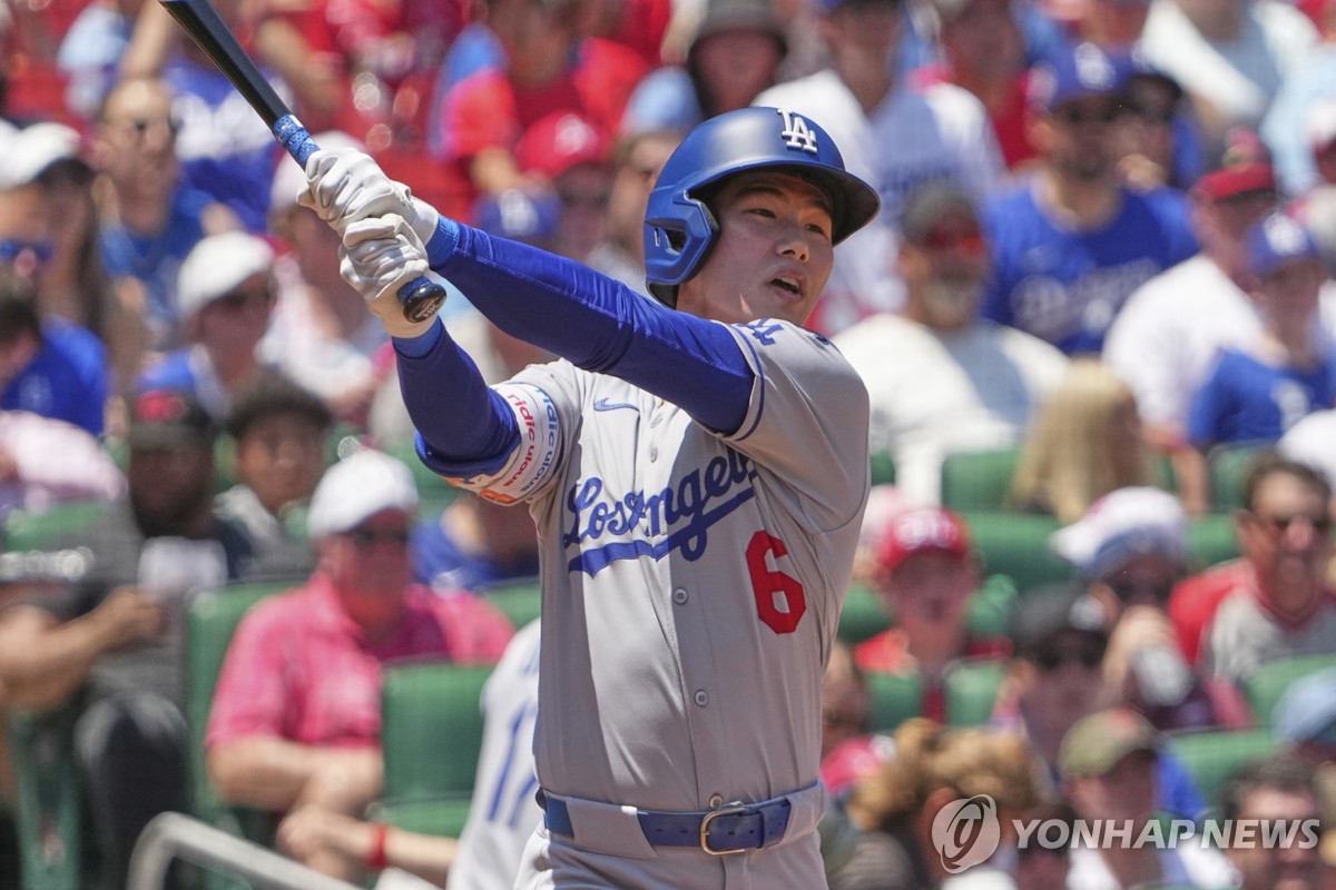 키움서 MLB 꿈꾸던 친구 <b>이정후</b>·<b>김혜성</b>, <b>빅리그</b> 첫 <b>맞대결</b>