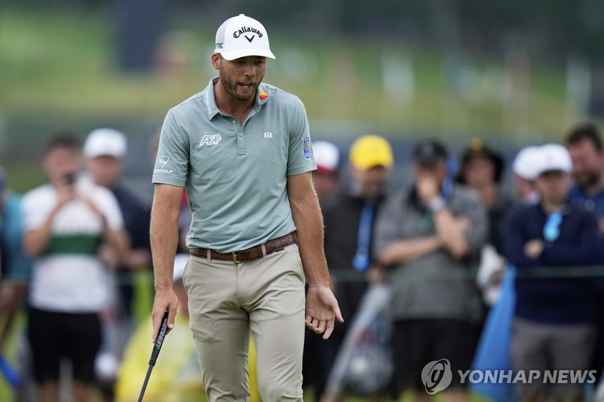 전반 5오버파·후반 3언더파…<b>스펀</b>, <b>US오픈</b> 골프 역전 <b>우승</b>