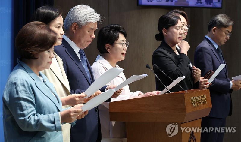 與, <b>심우정 비화폰 통화</b> 의혹에 "특검 수사받아야…예외 없어"(종합)