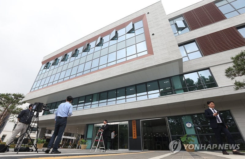 <b>국정기획위원회 출범</b>