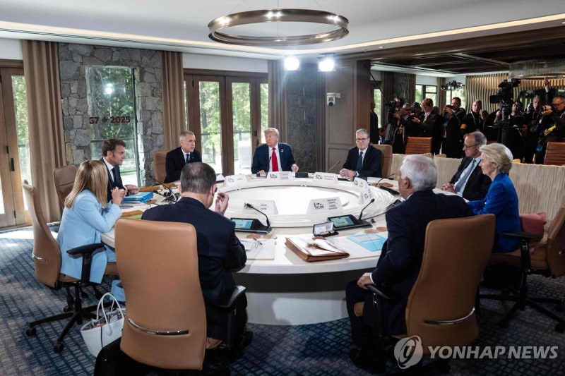<b>트럼프</b> 2기 첫 G7 회의 첫발부터 마찰음…7년 전 파행 재현되나