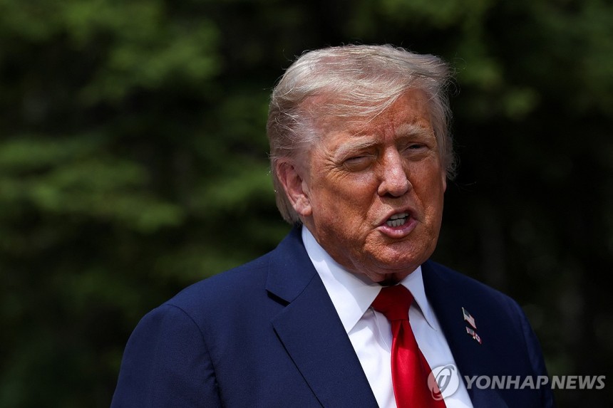 G7 정상회의 참석한 트럼프 미국 대통령
[로이터=연합뉴스. 재판매 및 DB 금지]