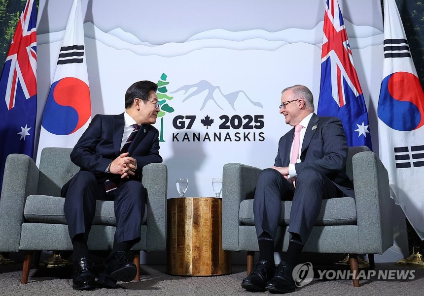 앤서니 앨버니지 총리, 한·호주 정상회담 발언
(캘거리[캐나다]=연합뉴스) 홍해인 기자 = 51차 주요 7개국(G7) 정상회의에 참석한 앤서니 앨버니지 호주 총리가 16일(현지시간) 캐나다 앨버타주 캘거리의 한 호텔