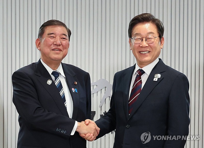 李<b>대통령</b>, '셔틀<b>외교</b>·한미일 공조' 바퀴로 한일 관계개선 속도
