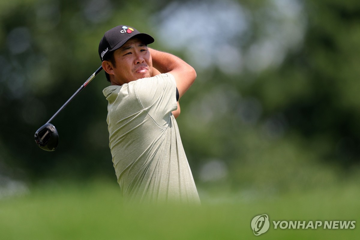 <b>셰플러</b>, PGA 투어 <b>트래블러스 챔피언십</b> 2R도 선두…매킬로이 9위