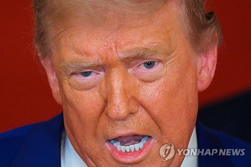 도널드 트럼프 미국 대통령
(워싱턴DC AFP=연합뉴스) 2025년 6월 21일 미국 백악관에서 도널드 트럼프 미국 대통령이 TV 연설로 미군의 이란 핵시설 3곳 공격에 대한 발표를 하고 있다. (Photo by C