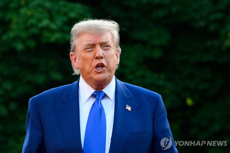 어떻게 이룬 <b>합의</b>인데…트럼프, '위태로운 <b>휴전</b>' 수호에 매진