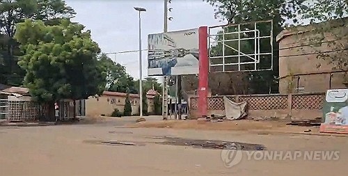 [<b>아프리카 기후난민</b>] (21)니제르 난민 인터뷰 끝내 불발…군정 보도에 ...