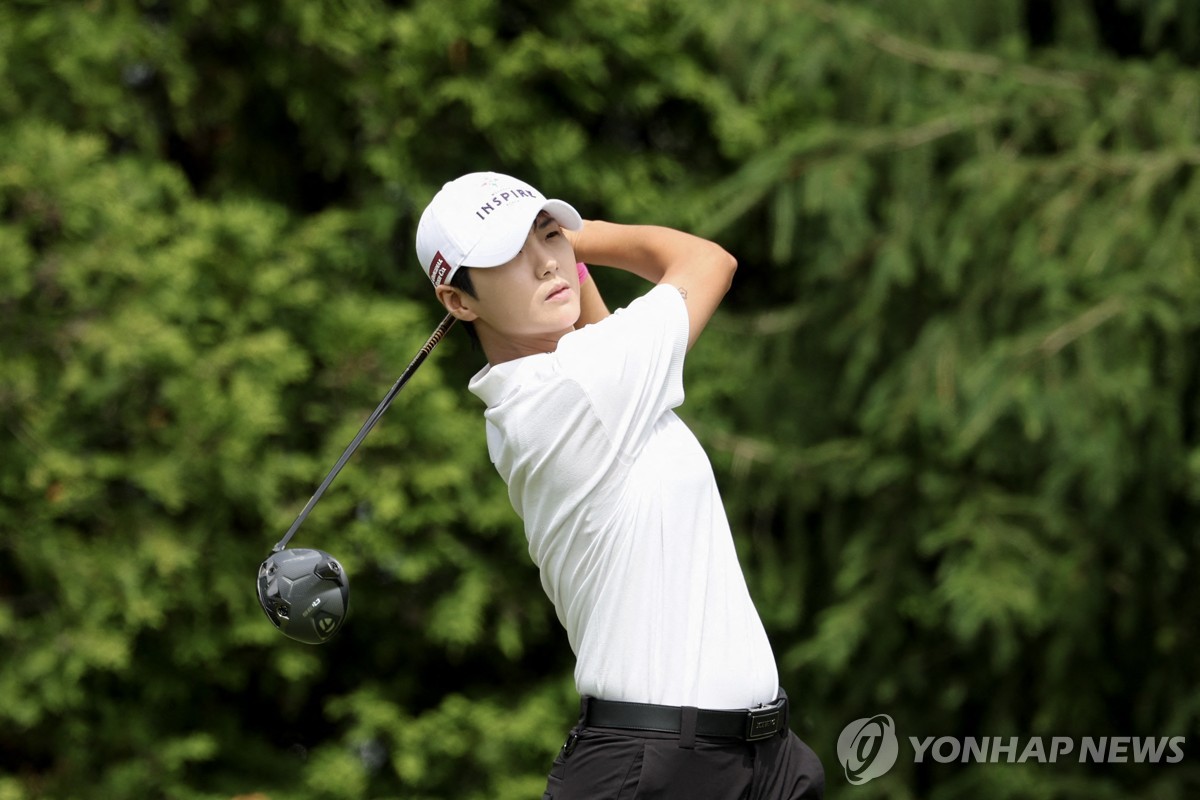 <b>윤이나</b> "롤 모델 <b>박성현</b>과 함께해 영광…팀 이름은 '2달러'"