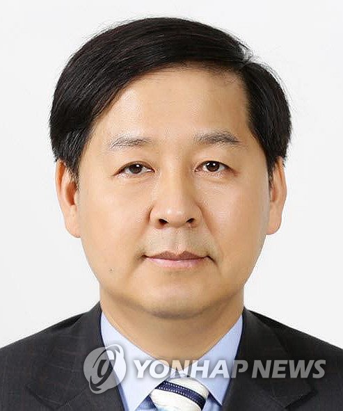 이재명 대통령, 구윤철 기재부 장관 후보자 지명 (서울=연합뉴스) 대통령실은 29일 이재명 대통령이 신임 기획재정부 장관 후보자에 구윤철 전 국무조정실장을 지명했다고 강훈식 대통령비서실장의 인사브리핑을 통해 발표했다