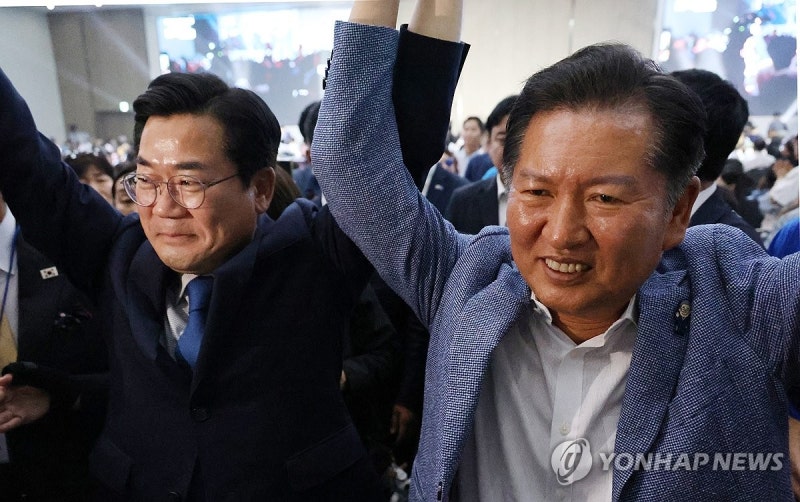더민주<b>혁신회의</b> 전국대회 참석한 <b>박찬대</b>·<b>정청래</b> 의원