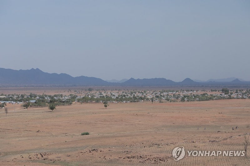 <b>카메룬 미나와오 난민캠프</b>
