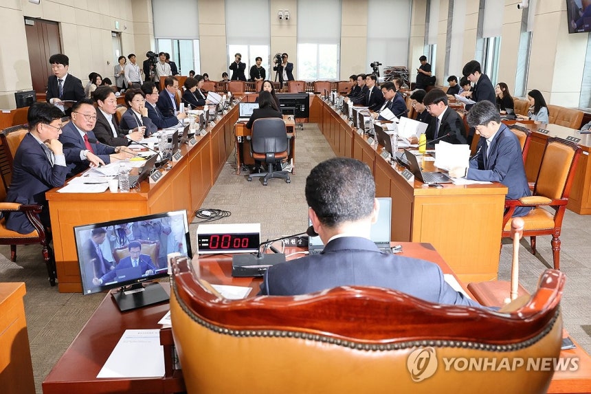 국회 행안위
[연합뉴스 자료사진]