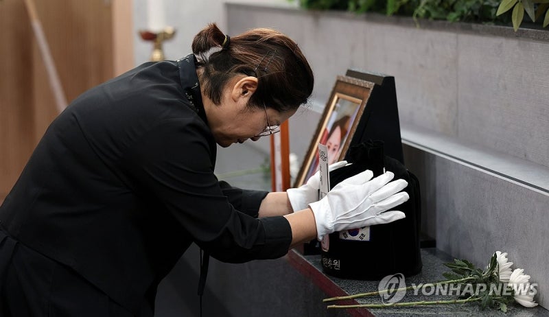 '故<b>이예람 중사</b> 허위보고' 대대장 무죄 확정…중대장은 유죄