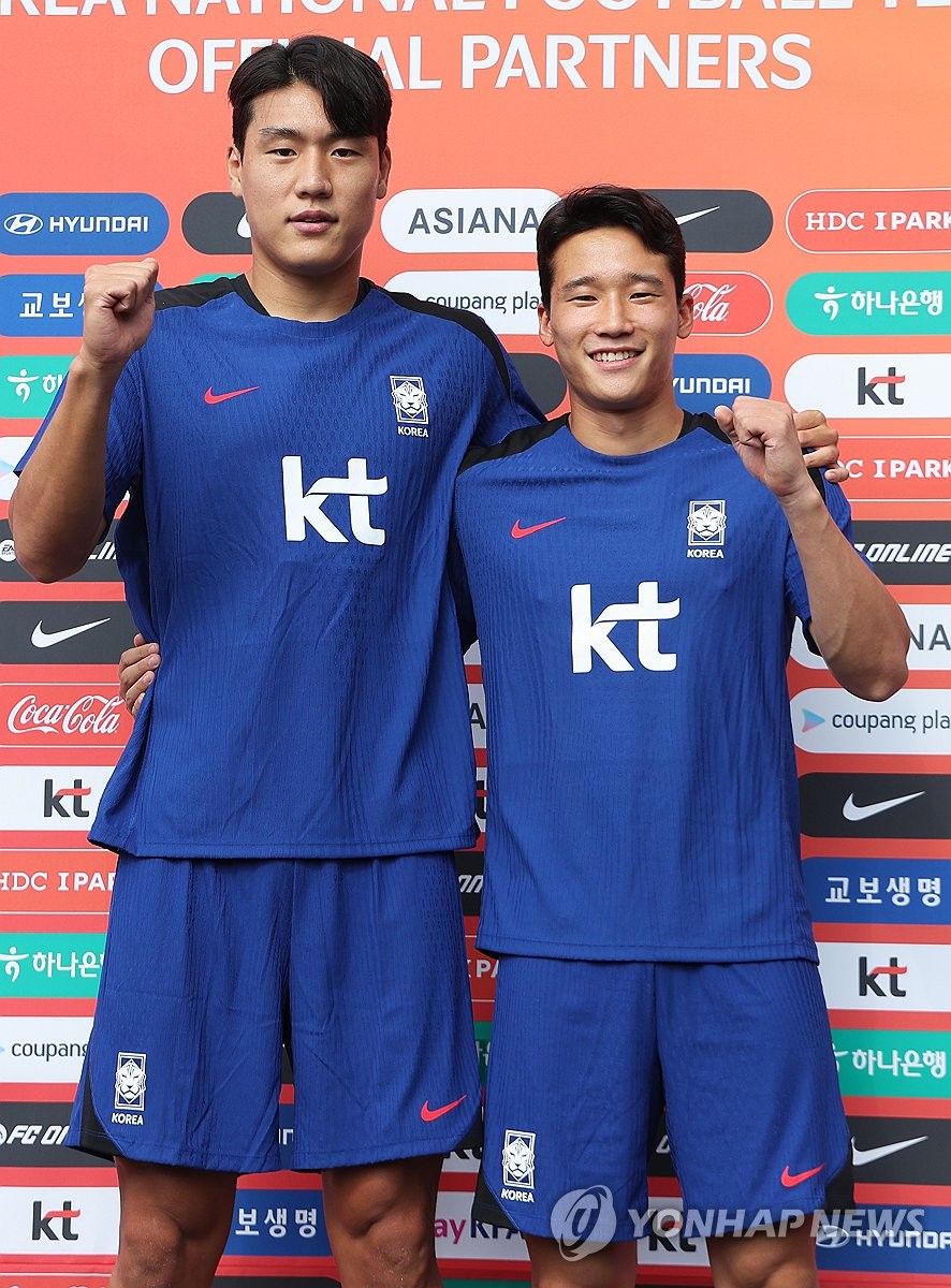 '부자 축구대표' 이호재·<b>이태석</b> "아버지 명성 뛰어넘도록"