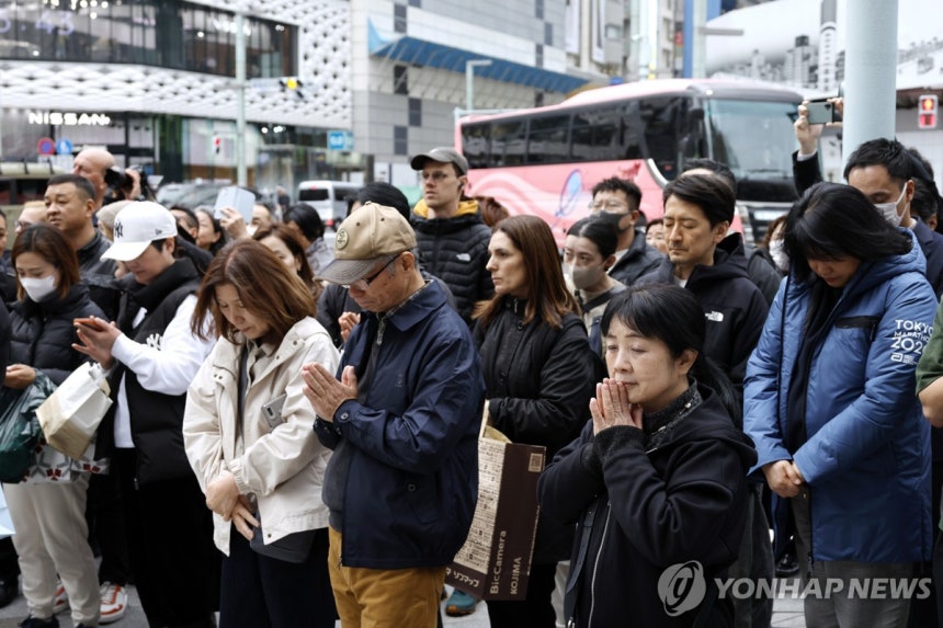 지난 3월 동일본 대지진 추모식
[EPA 연합뉴스 자료사진. 재판매 및 DB 금지]