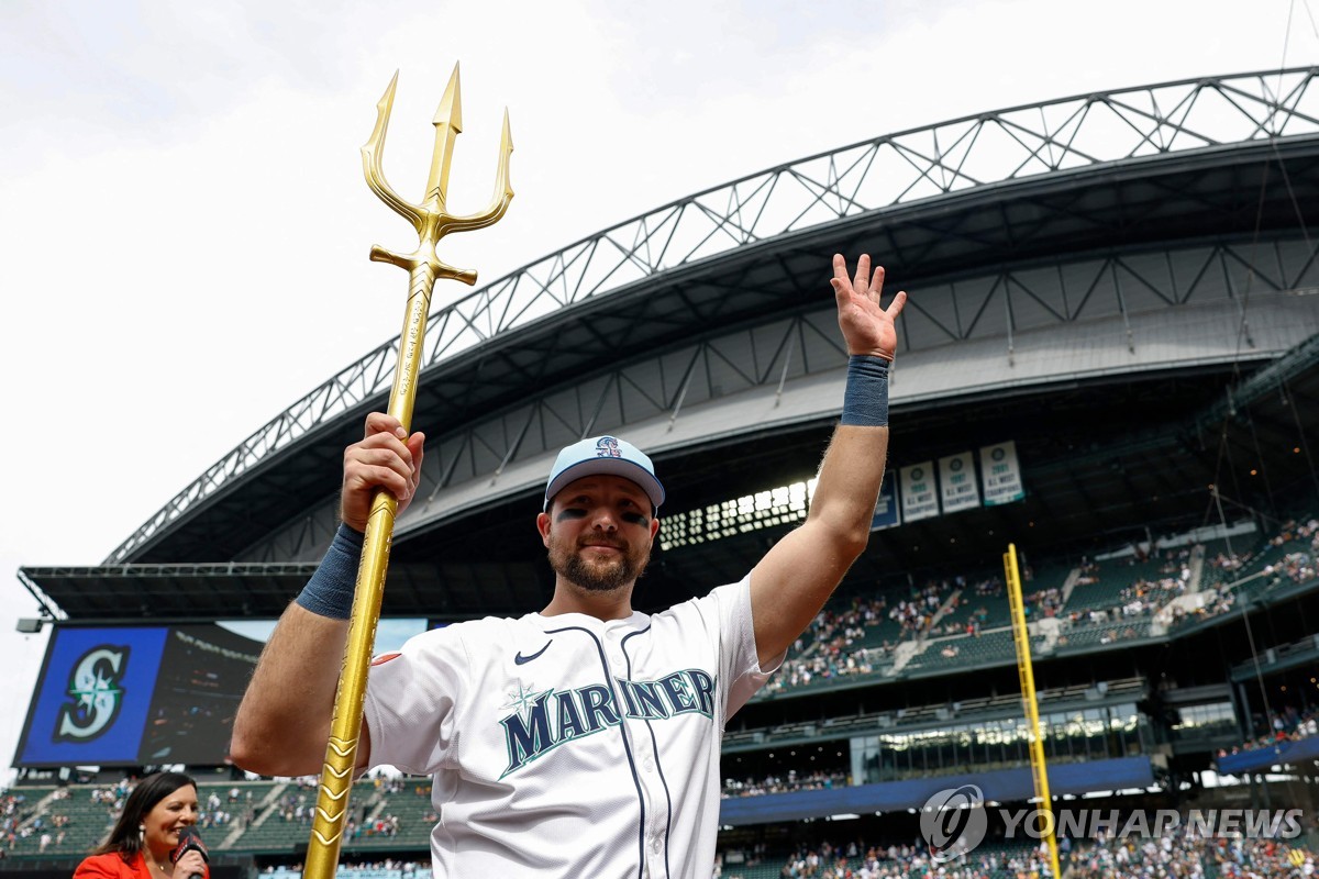 MLB 시애틀 롤리, 홈런 35개로 그리피 주니어와 팀 <b>전반기</b> 타이