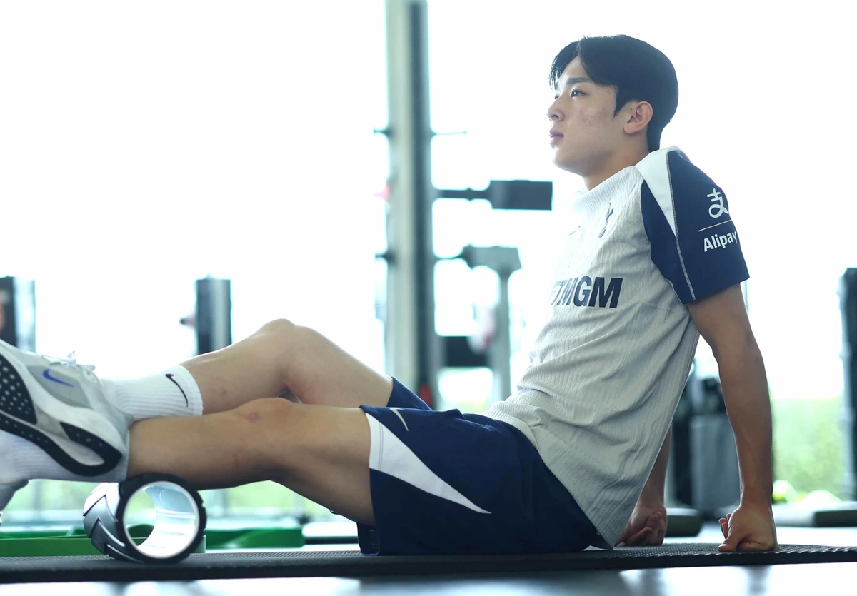 유로파리그 우승 후 45일만에 <b>토트넘</b> 훈련 시작…'<b>양민혁</b> <b>복귀</b>'