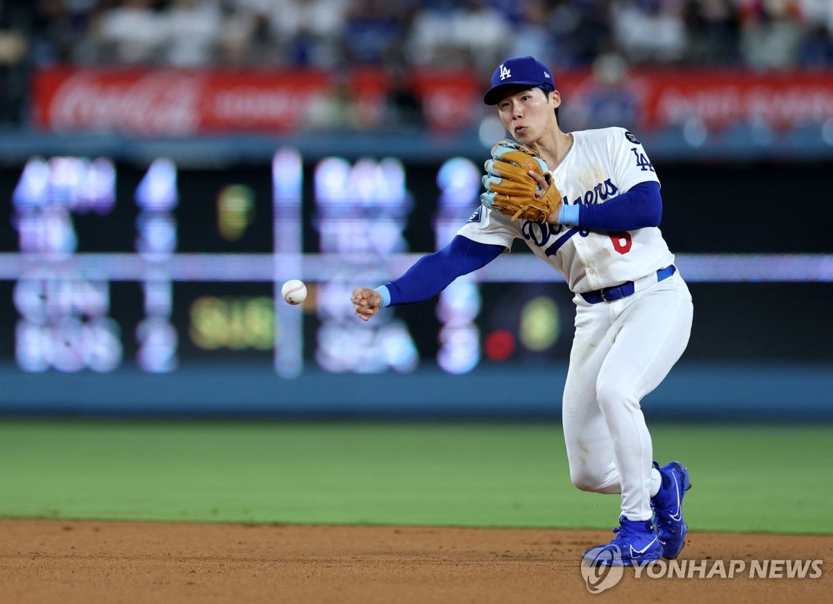4경기 만에 선발 나선 <b>김혜성</b>, 환상적인 <b>호수비</b>에 안타도