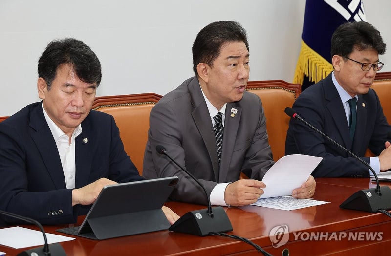 <b>김병기</b> "비상한 각오로 <b>민생회복</b> 전력…남북관계 개선 입법지원"