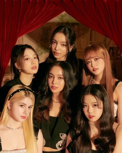 'JYP 한미합작 <b>걸그룹</b>' <b>비춰 케일리</b>, 팀 활동 종료