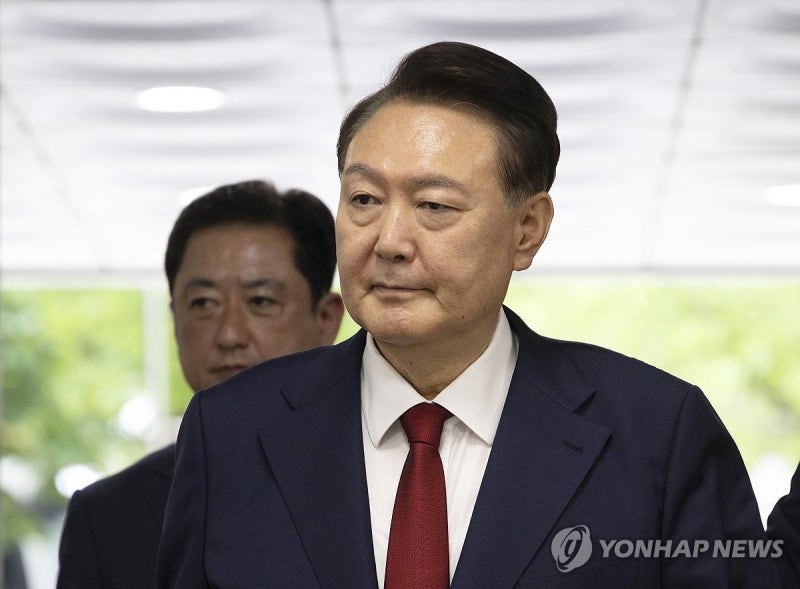 尹, 오늘 내란<b>특검</b> 출석도 불투명…불응시 <b>강제구인</b> 수순