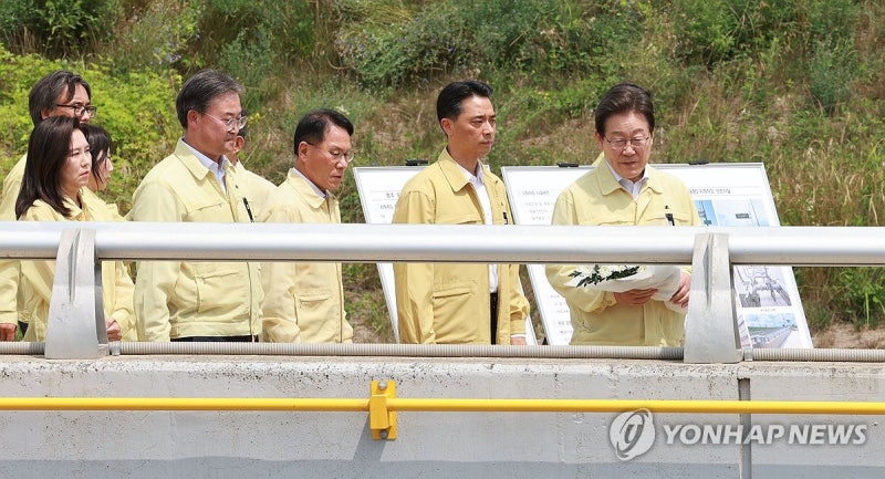 <b>이재명</b> 대통령, <b>오송 참사</b> 2주기 추모