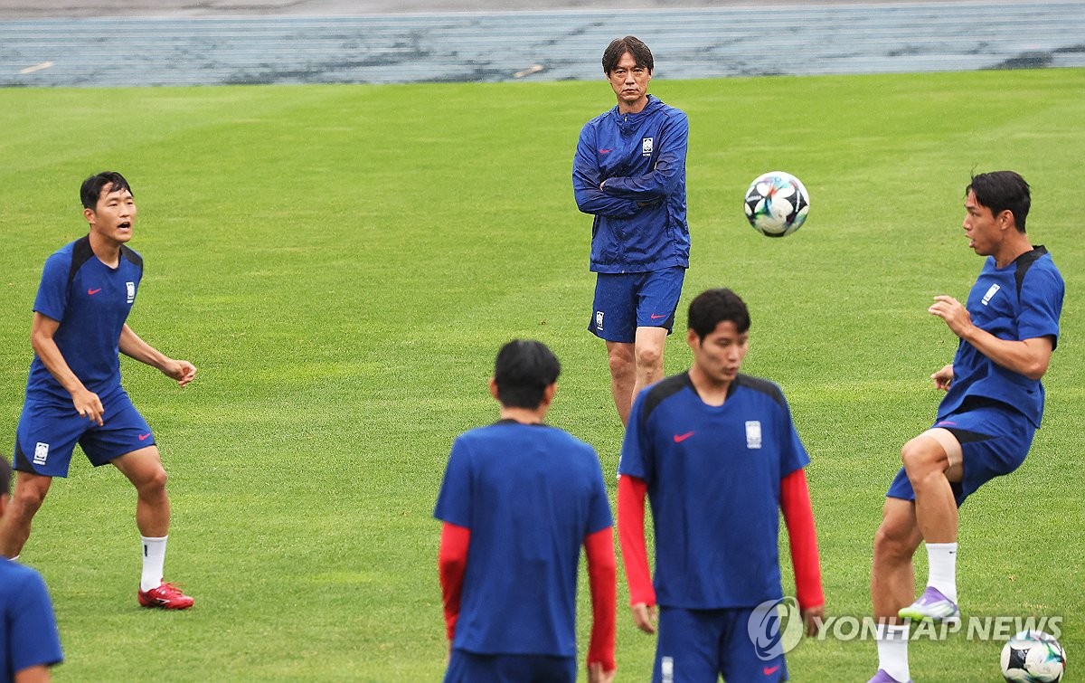 훈련 홍명보 감독, EAFF E-1 챔피언십 대비 집중 훈련