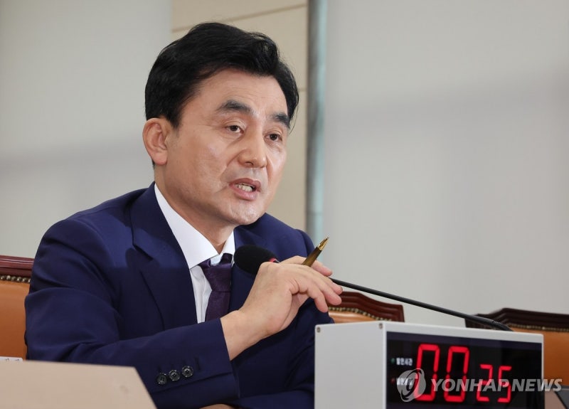 <b>안규백</b> "이재명 정부 임기 중 <b>전작권 전환</b> 목표"