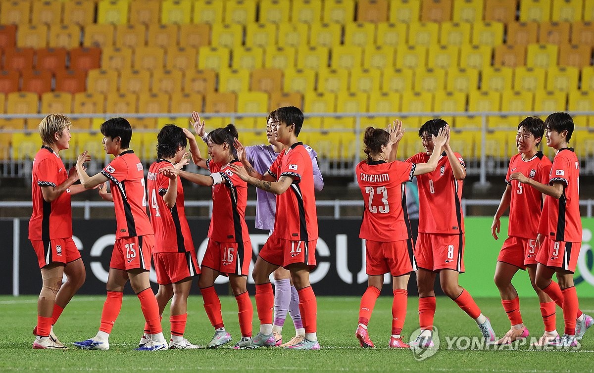 한국 <b>여자축구</b>, <b>동아시안컵</b> 20년만의 <b>우승</b>